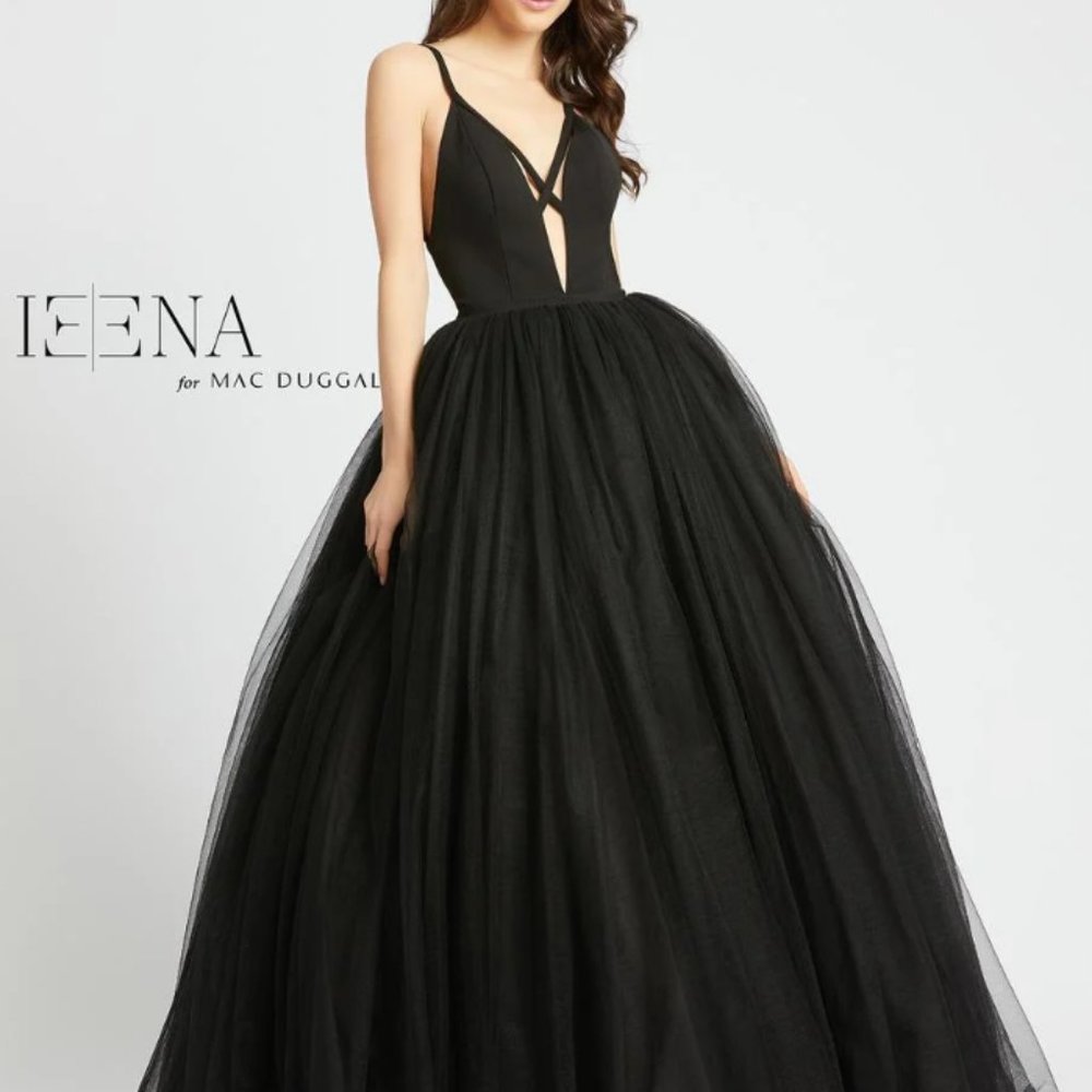 Black size 12 IEENA for Mac Duggal ballgown